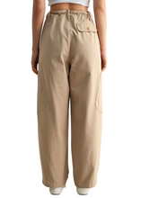 Load image into Gallery viewer, DRAWSTRING PANT
