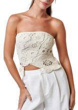Load image into Gallery viewer, Crochet tube top with invisible side zipper
