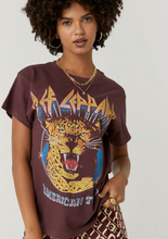 Load image into Gallery viewer, Daydreamer LA Def Leppard American Tour Tee in huckleberry
