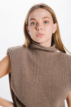 Load image into Gallery viewer, SHOULDER PAD SWEATER
